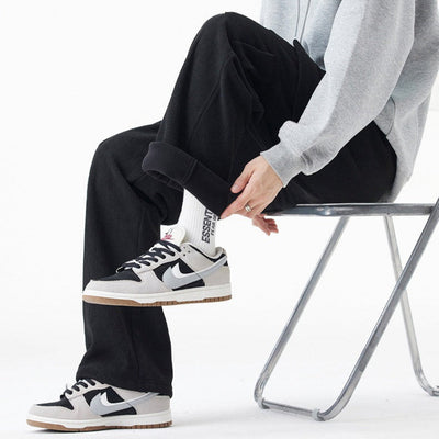 春樹 | コーデュロイ製の冬用パンツ