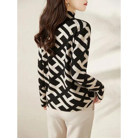 リサタートルネック